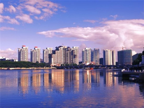 火锅店圆形前台设计，火锅店圆桌图片